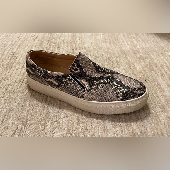 KMB Faux Snakeskin Slip-on Sneakers Size 41 - Picture 8 of 13